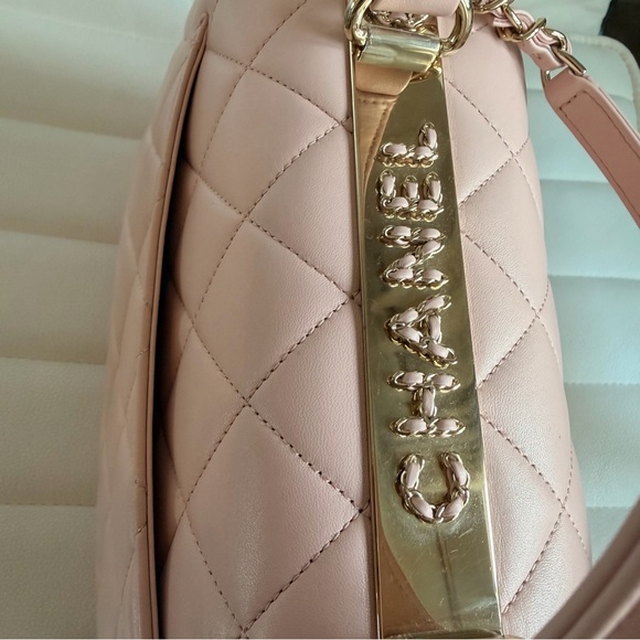 Chanel Trendy CC Pink Quilted Handbag - Picture 3 of 14